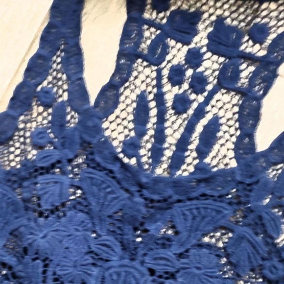 Abercombie Cropped Knit Lace Tank XS fits to M - Picture 2 of 4